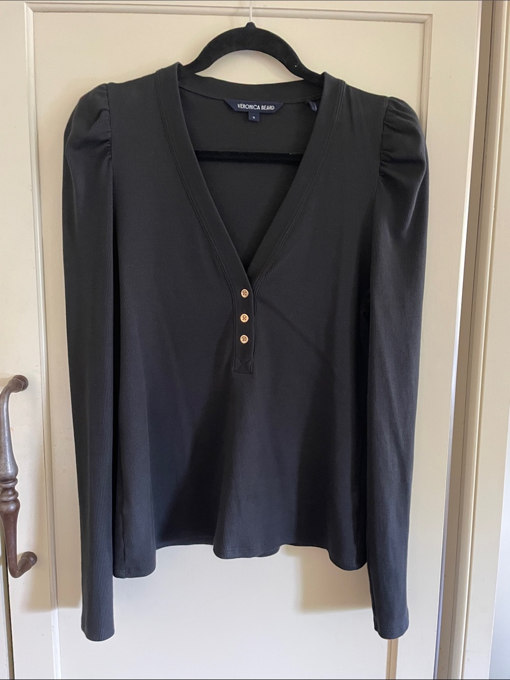 Veronica Beard Dekalb Black Ribbed Puff Shoulder Henley Top V-Neck, Size M